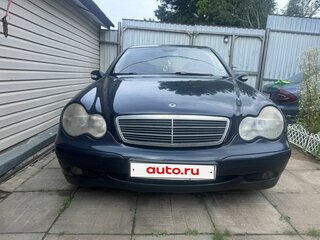 2001 Mercedes-Benz C-Класс 180 II (W203), чёрный, 400000 рублей, вид 1