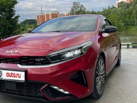 2021 Kia K3 II Рестайлинг, красный - вид 5