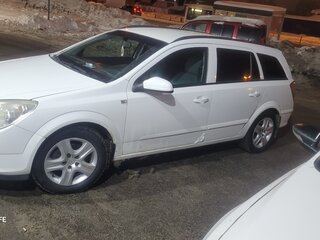 2008 Opel Astra H Рестайлинг, белый, 500000 рублей, вид 4