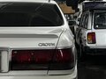 2001 Toyota Crown XI (S170), белый, 1000000 рублей - вид 11