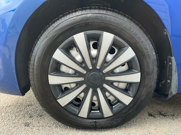 2014 Hyundai Solaris I, синий, 590021 рублей - вид 5