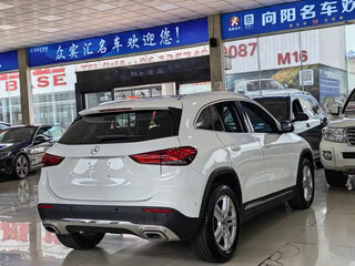 2022 Mercedes-Benz GLA 180 II (H247), белый, 2305000 рублей, вид 4