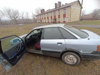 1989 Audi 80 IV (B3), белый, 85000 рублей, вид 3