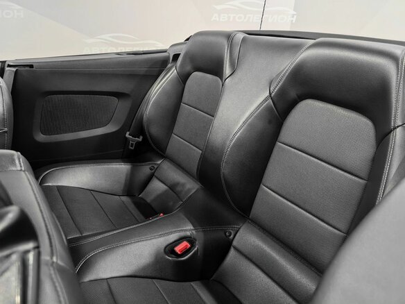 2018 Ford Mustang VI Рестайлинг, красный, 3070000 рублей - вид 18