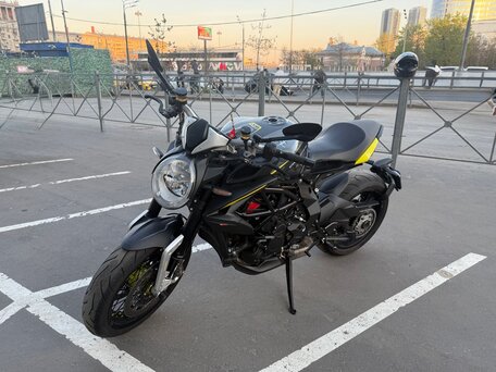 2018 MV Agusta Dragster 800, чёрный, 1050000 рублей, вид 4