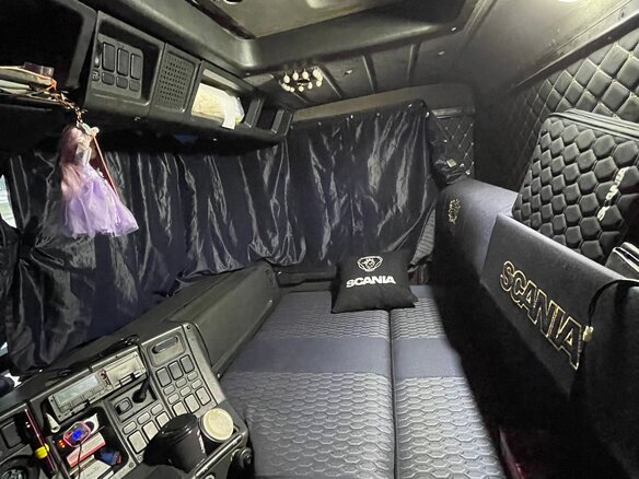 1994 Scania P-series, красный, 750000 рублей - вид 3