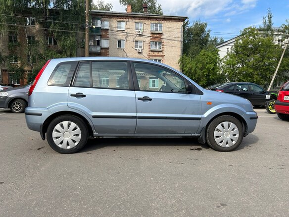 2005 Ford Fusion I Рестайлинг, серый, 370000 рублей - вид 3