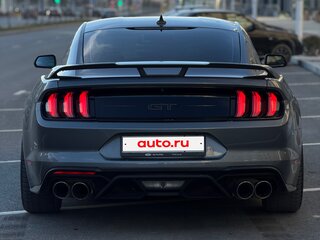 2021 Ford Mustang VI Рестайлинг, серый, 3500000 рублей, вид 3