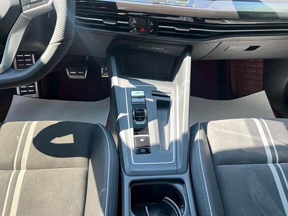 2022 Volkswagen Golf VIII, белый, 1900000 рублей - вид 21