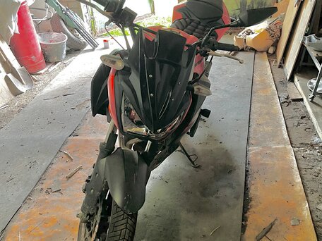 2015 Kawasaki Z 250, оранжевый, 350000 рублей, вид 1