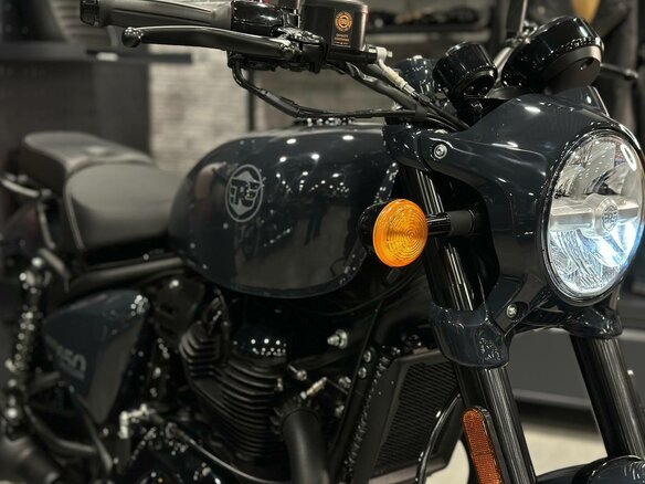 2026 Royal Enfield Shotgun, чёрный, 722000 рублей - вид 21