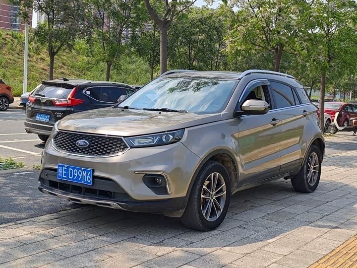 Открыть фотографии: Ford Territory CX743