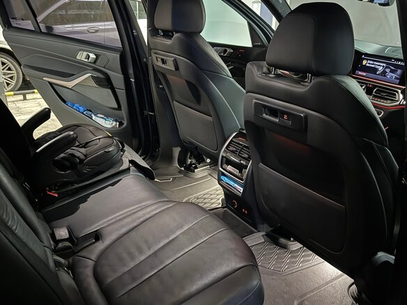 2019 BMW X7 30d I (G07), серый, 6400000 рублей - вид 15