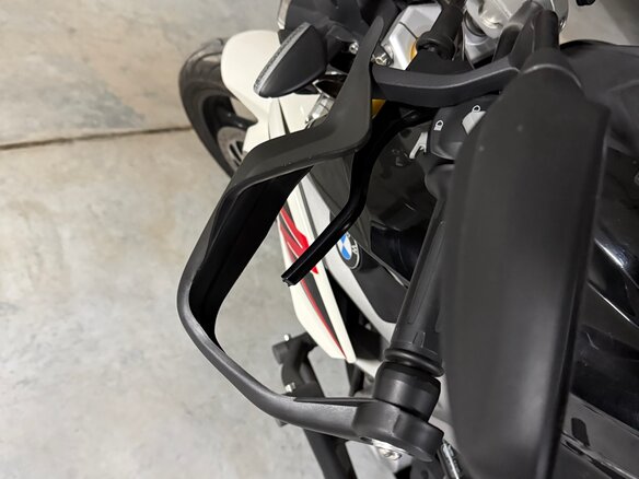 2017 BMW G 310 R, чёрный, 450000 рублей - вид 7