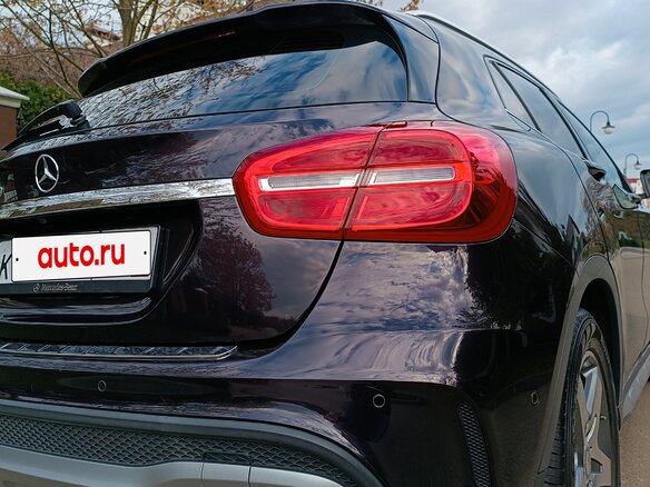 2015 Mercedes-Benz GLA 200 I (X156), фиолетовый, 1900000 рублей - вид 8