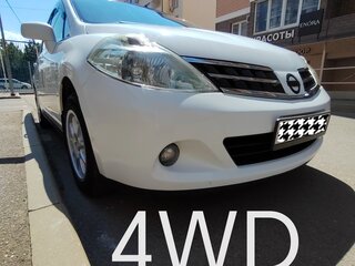 2011 Nissan Tiida Latio I, белый, 890000 рублей, вид 1