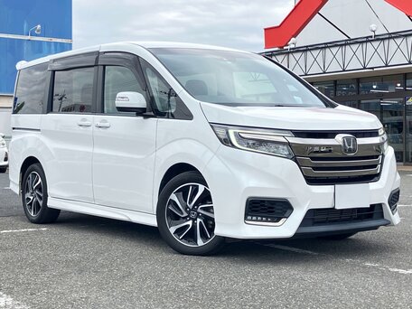 Honda Stepwgn V Рестайлинг