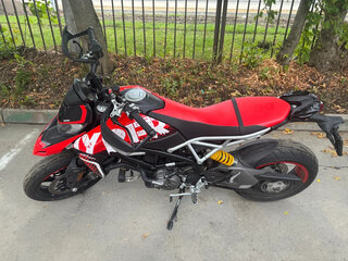2021 Ducati Hypermotard, красный, 1200000 рублей, вид 5