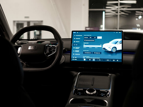 2026 Geely EX5 Гибрид EM-i, серый, 3974990 рублей - вид 12