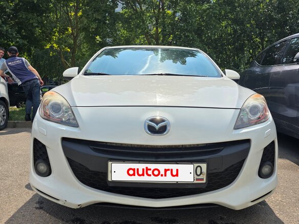 2011 Mazda 3 II (BL) Рестайлинг, белый, 750000 рублей - вид 1