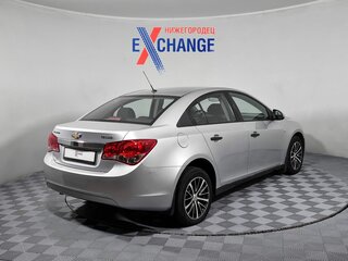 2011 Chevrolet Cruze I, серебристый, 499000 рублей, вид 3
