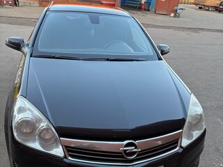 2009 Opel Astra H Рестайлинг, чёрный, 395000 рублей, вид 1