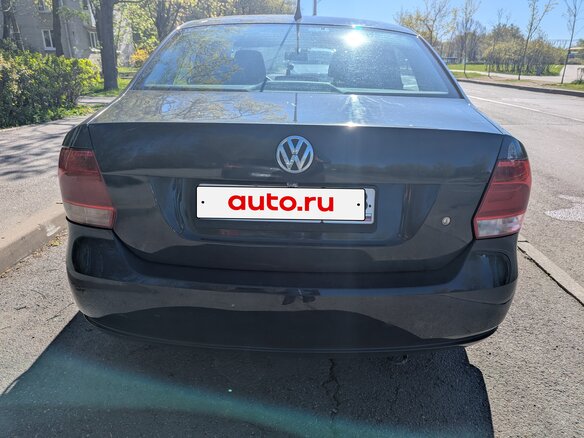 2014 Volkswagen Polo V, серый, 620000 рублей - вид 3