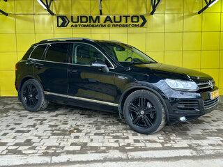 2012 Volkswagen Touareg II, чёрный, 1999000 рублей, вид 3