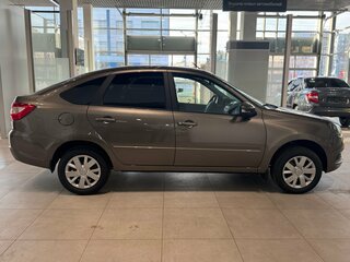 2026 Lada (ВАЗ) Granta I Рестайлинг, золотистый, 1238000 рублей, вид 2