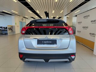 2018 Mitsubishi Eclipse Cross I, серебристый, 1689000 рублей, вид 4