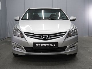 2016 Hyundai Solaris I Рестайлинг, серебристый, 795000 рублей, вид 3