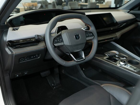 2025 Changan UNI-V I, белый, 3479900 рублей - вид 21