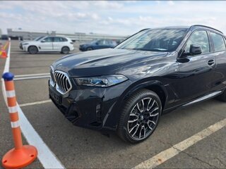 2026 BMW X6 40i III (G06) Рестайлинг, чёрный, 12000000 рублей, вид 1