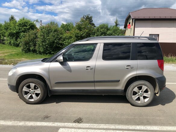 2012 Skoda Yeti I, бежевый, 650000 рублей - вид 6