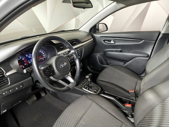 2020 Kia Rio X-Line IV, серый - вид 18