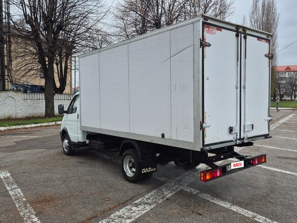 2012 ГАЗ ГАЗель (3302), белый, 980000 рублей - вид 5