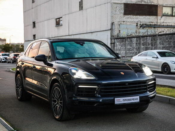 2019 Porsche Cayenne III, синий, 5699000 рублей - вид 4