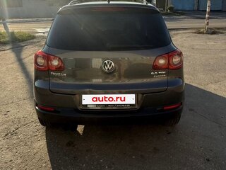 2011 Volkswagen Tiguan I, серый, 2000000 рублей, вид 3