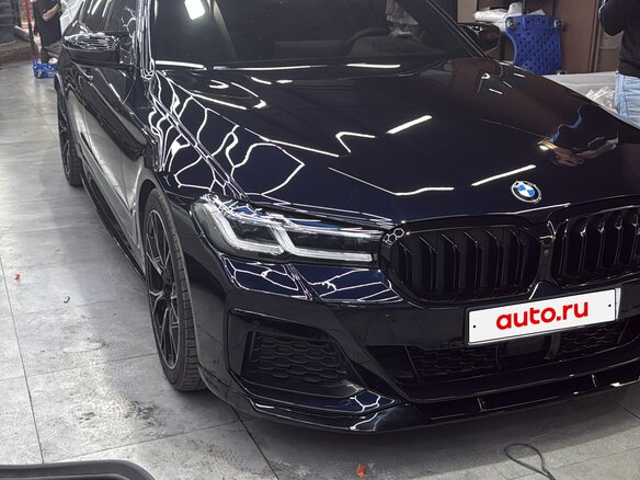 2020 BMW 5 серии 540d xDrive VII (G30/G31/G38) Рестайлинг, синий, 5500000 рублей - вид 2