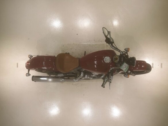 2015 Indian Scout, красный, 920000 рублей - вид 2
