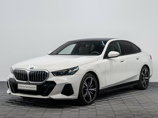 2026 BMW 5 серии 530i xDrive VIII (G60/G61/G68), чёрный, 9650000 рублей, вид 1
