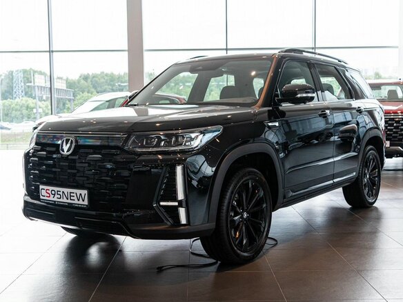 2024 Changan CS95 I Рестайлинг 2, чёрный, 4709900 рублей