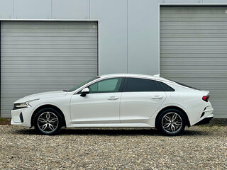 2021 Kia K5 III, белый, 2450000 рублей, вид 2