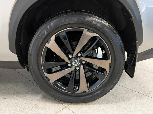2021 Lexus NX 200 I Рестайлинг, серый, 4150000 рублей - вид 11