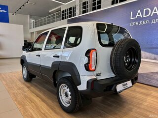 2026 Lada (ВАЗ) Niva Travel I Рестайлинг, белый, 1419000 рублей, вид 4