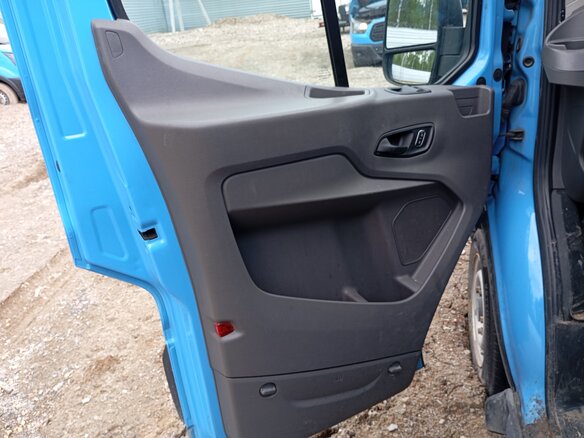 2021 Ford Transit, синий, 3415000 рублей - вид 9