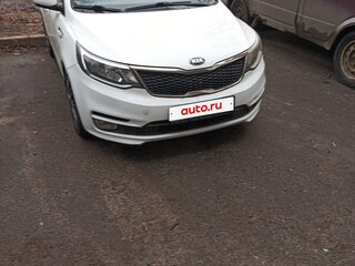 2016 Kia Rio III Рестайлинг, белый, 1150000 рублей, вид 1
