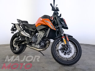 2026 KTM 790 Duke, оранжевый, 1150000 рублей, вид 2