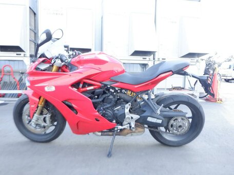 2019 Ducati Supersport, красный, 927000 рублей, вид 1