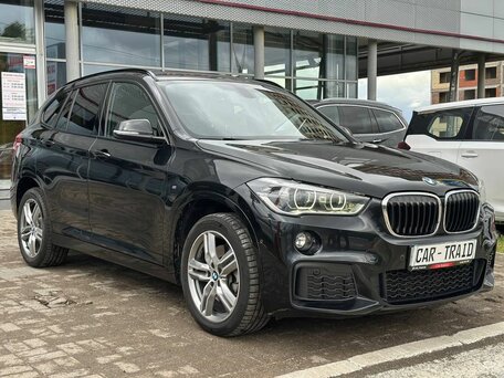 2019 BMW X1 20i xDrive II (F48), чёрный, 2581000 рублей, вид 4